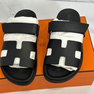 HERMES CHYPRES BLACK SANDALS